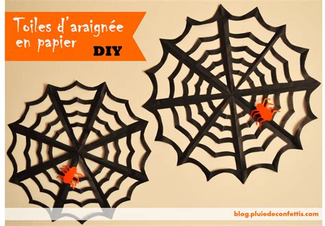 Toile D'araignée Pour Halloween Autour D'une Feuille Chemin de table Halloween toile d'araignée | Runner Collection